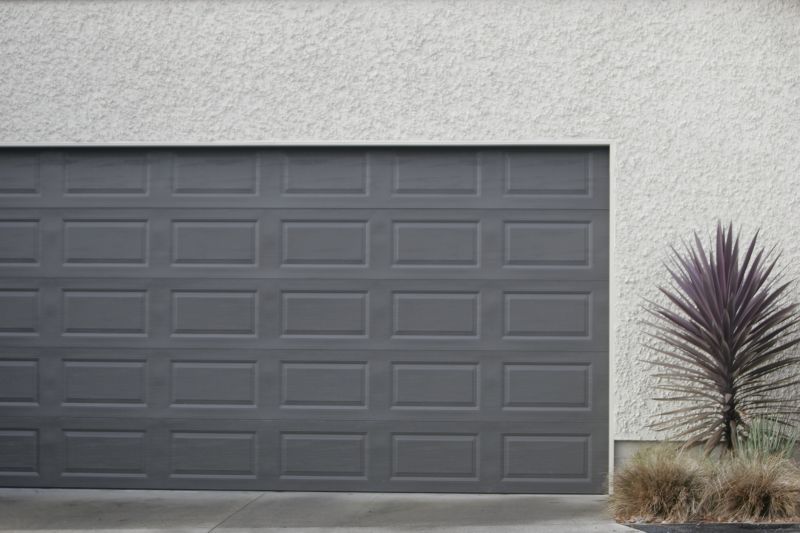 Garage Stucco Repair in Ventura County, CA